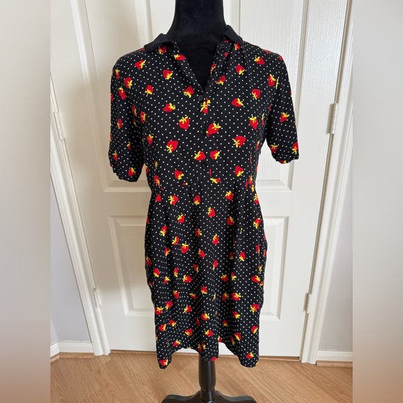 MOTEL Strawberry Print Peter Pan Collar Pin Up Rockabilly Retro Mini Dress Med - Picture 1 of 5